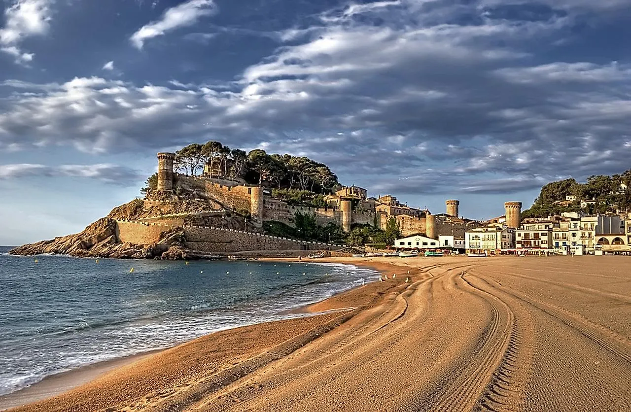 Danlux Tim Apartment Tossa de Mar Spain